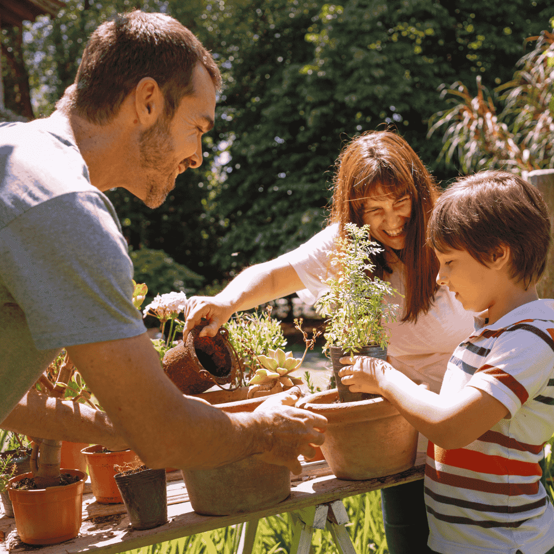 Community members attending a workshop on native plants at Sixteen Oaks Botanical Garden